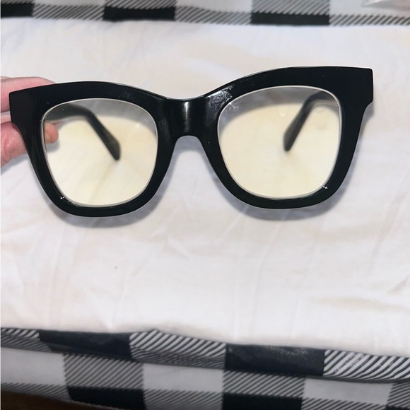 Extra Large Readers - Picture 3 of 6